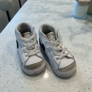 Nike Blazers size 6 toddlers